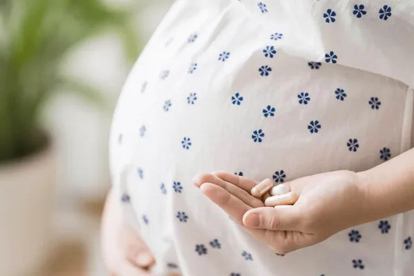 ෆෝලික් ඇසිඩ් (Folic Acid) පෙති ගැන ඔබ දැනගත යුතුම දේ