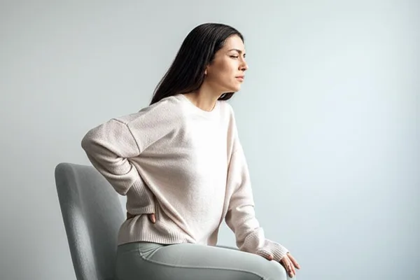 Bạn có thường xuyên bị đau lưng không? Hãy cùng thảo luận về chứng đau lưng này.