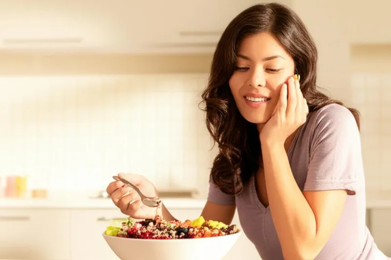 කෑම වලින් ආත්ම විශ්වාසය වඩවා ගන්නේ කොහොමද? (Eating for Confidence)