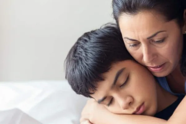 Naha anak anjeun bobo salami sababaraha dinten? Diajar ngeunaan gangguan bobo anu jarang ieu (Sindrom Kleine-Levin)