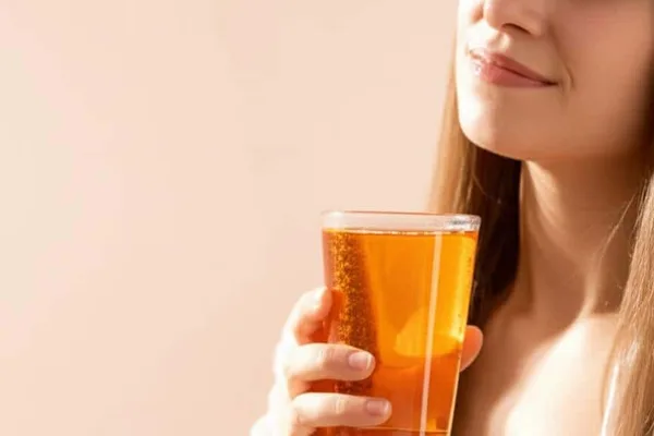 කොම්බූචා (Kombucha) කියන්නේ ඇත්තටම සෞඛ්යයට හිතකර පානයක්ද? අපි මේ ගැන දැනුවත් වෙමු!