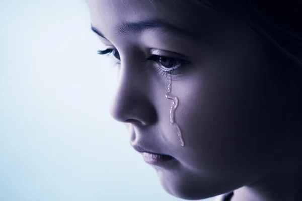 Hayu urang ngobrolkeun ngeunaan panyiksaan ka anak? Naha anak anjeun ogé teu aya dina bahaya?