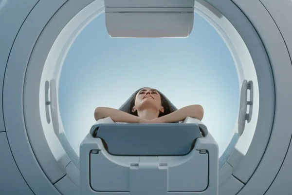 MRI (Magnetic Resonance Imaging) පරීක්ෂණයක් ගැන දැනගමුද? බය නැතුව විස්තර ටිකක් කතා කරමු!