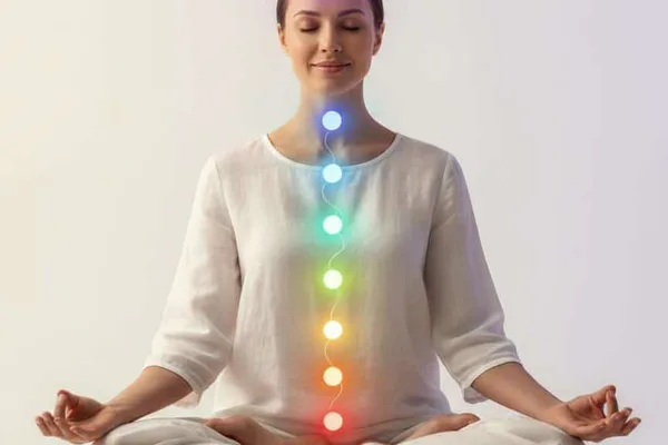 Nukae nye Chakras? Mina míasrɔ̃ nu tso ŋusẽ ƒe teƒe siwo le wò ŋutilã me ŋu.
