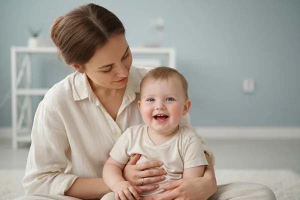 Huet Äert Puppelchen dës Symptomer? Loosst eis méi iwwer de Williams-Syndrom léieren.