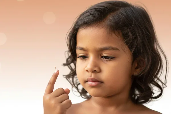 අනේ, ඔයාටත් කටුවක් (Splinter) ඇනුණාද? බය නැතුව ගලවගන්න හැටි මෙන්න!