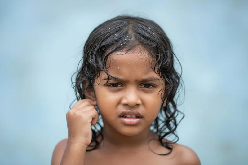 ඔයාගේ කන් දෙක රැකගන්නේ කොහොමද? (Ear Care) අපි මේ ගැන කතා කරමු!