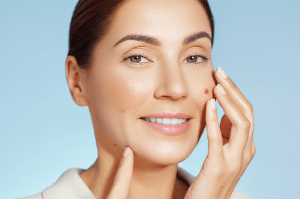 වයසට යද්දී එන දුඹුරු ලප (Age Spots) නිසා හිතේ කරදරෙන්ද? අපි මේ බෙහෙත (Mequinol; Tretinoin) ගැන කතා කරමු!