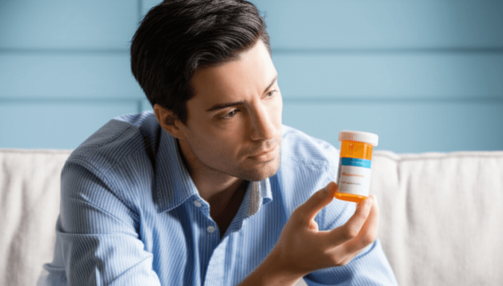 HIV වලට දෙන Saquinavir (Invirase) බෙහෙත ගැන ඔබ දැනගත යුතුම දේ