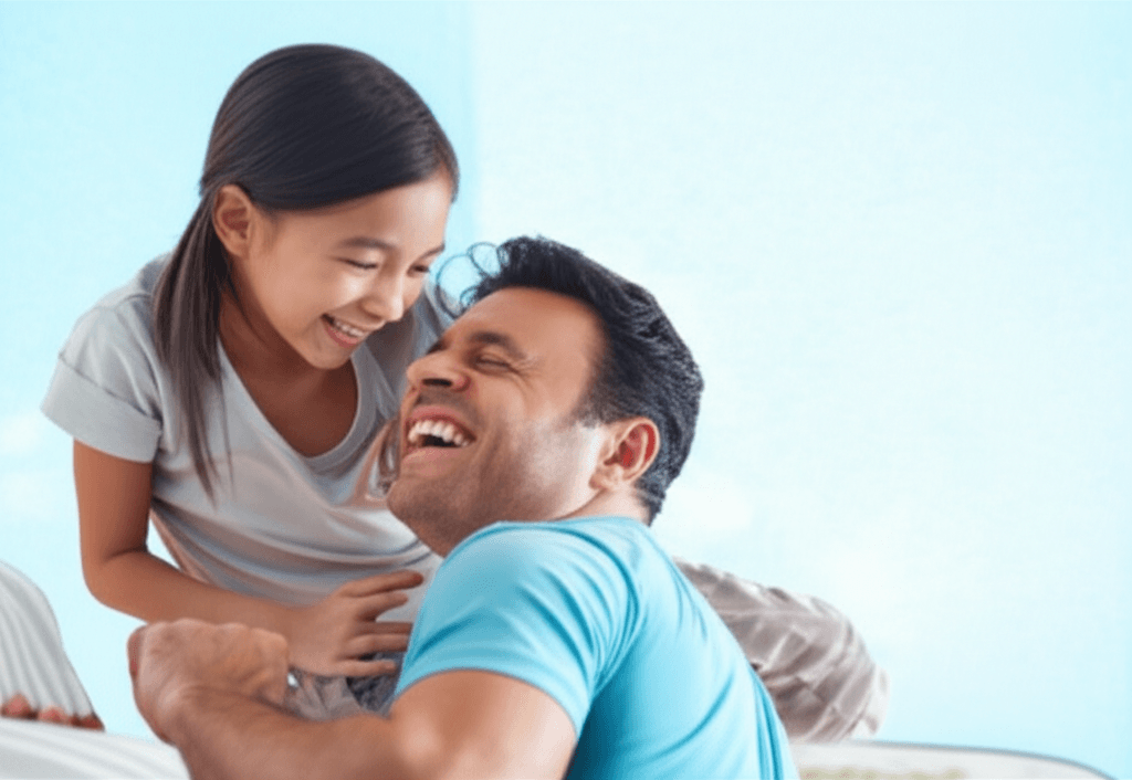 තාත්තා කෙනෙක්ගේ ආදරය: වෙනස් වන ලෝකයේ තාත්තලාගේ නව මුහුණුවර (Modern Fatherhood)