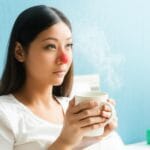 හෙම්බිරිස්සාව (Common Cold) ඉක්මනින්ම සනීප කරගන්නේ කොහොමද? නිවැරදි ප්‍රතිකාර සහ ගෙදරදීම කරන්න පුළුවන් සත්කාර