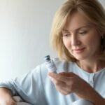 Что нужно знать об инъекциях эстрадиола: менопауза, гормональная терапия и правила безопасности
