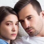 هل تؤثر الحساسية على حياتك العاطفية؟ دليل شامل لعلاج التهاب الأنف التحسسي وتأثيره على الحياة الزوجية