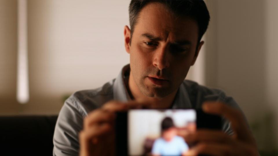 Do you also secretly monitor your child through technology? (Parental Monitoring) - Let's talk about this