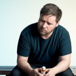 බයිපෝලර් (Bipolar Disorder) තත්ත්වයට බෙහෙත් ගන්නවද? ඇඟේ බර වැඩිවීම ගැන කතා කරමු