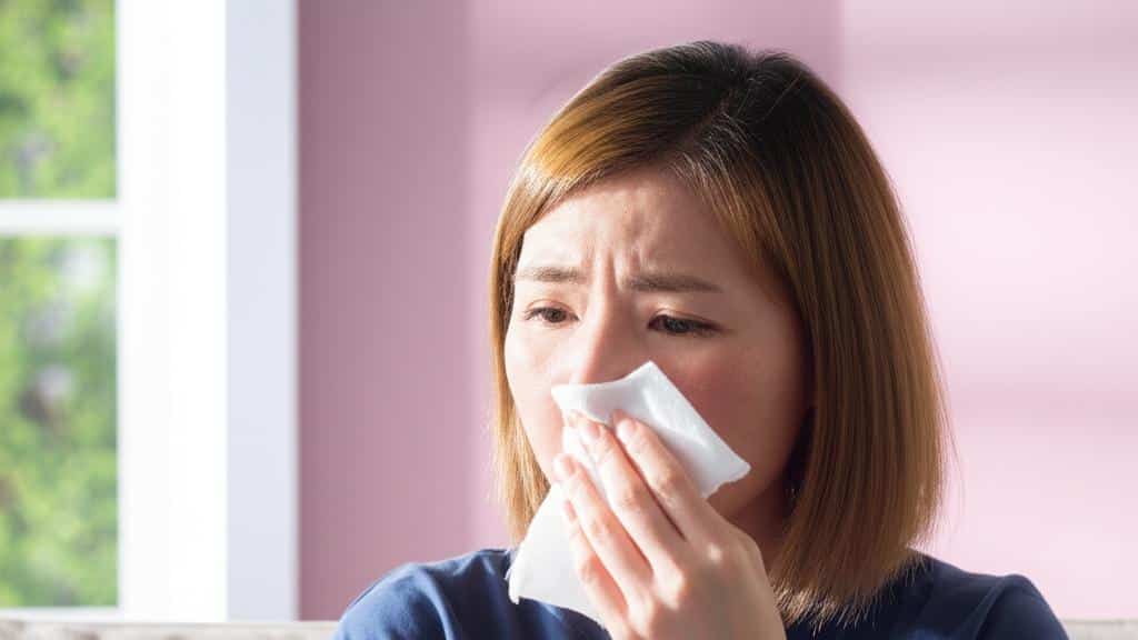 É um resfriado? É uma alergia? Ou é uma gripe? Vamos descobrir exatamente o que é (Resfriado Comum).