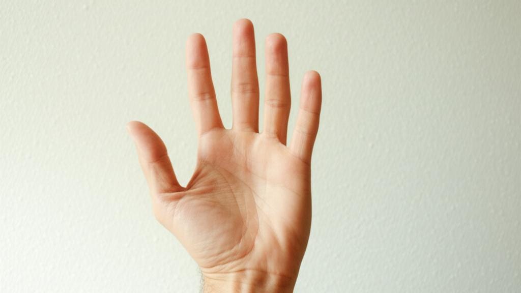 Is your hand going numb? It could be a problem with the median nerve!