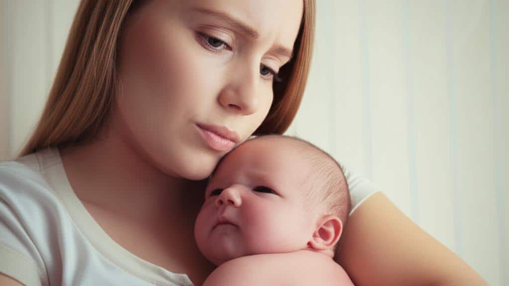 ඔයාගේ පොඩිත්තාගේ හමේ රතු/දම් පාට ලපයක් තියෙනවද? ඒ සමහරවිට `(Port Wine Stain)` එකක් වෙන්න පුළුවන්!