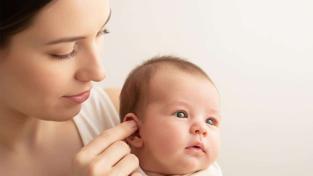 ඔයාගේ බබාගෙ කන විදින්නද කල්පනාව? (Baby Ear Piercing) අපි මේ ගැන හරියටම දැනගමු!