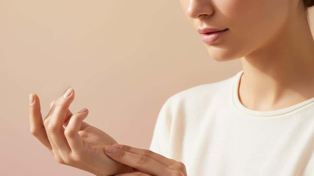 How to check your pulse accurately? Let's talk about this simply.